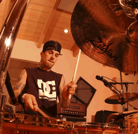 TravisBarker.gif