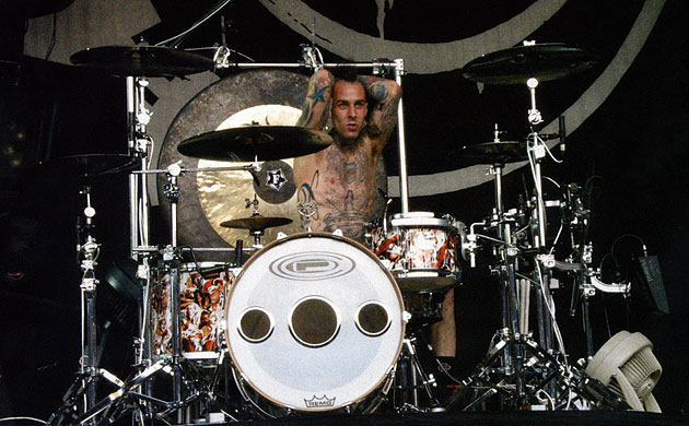 travis-barker-zombie-drummer.jpg